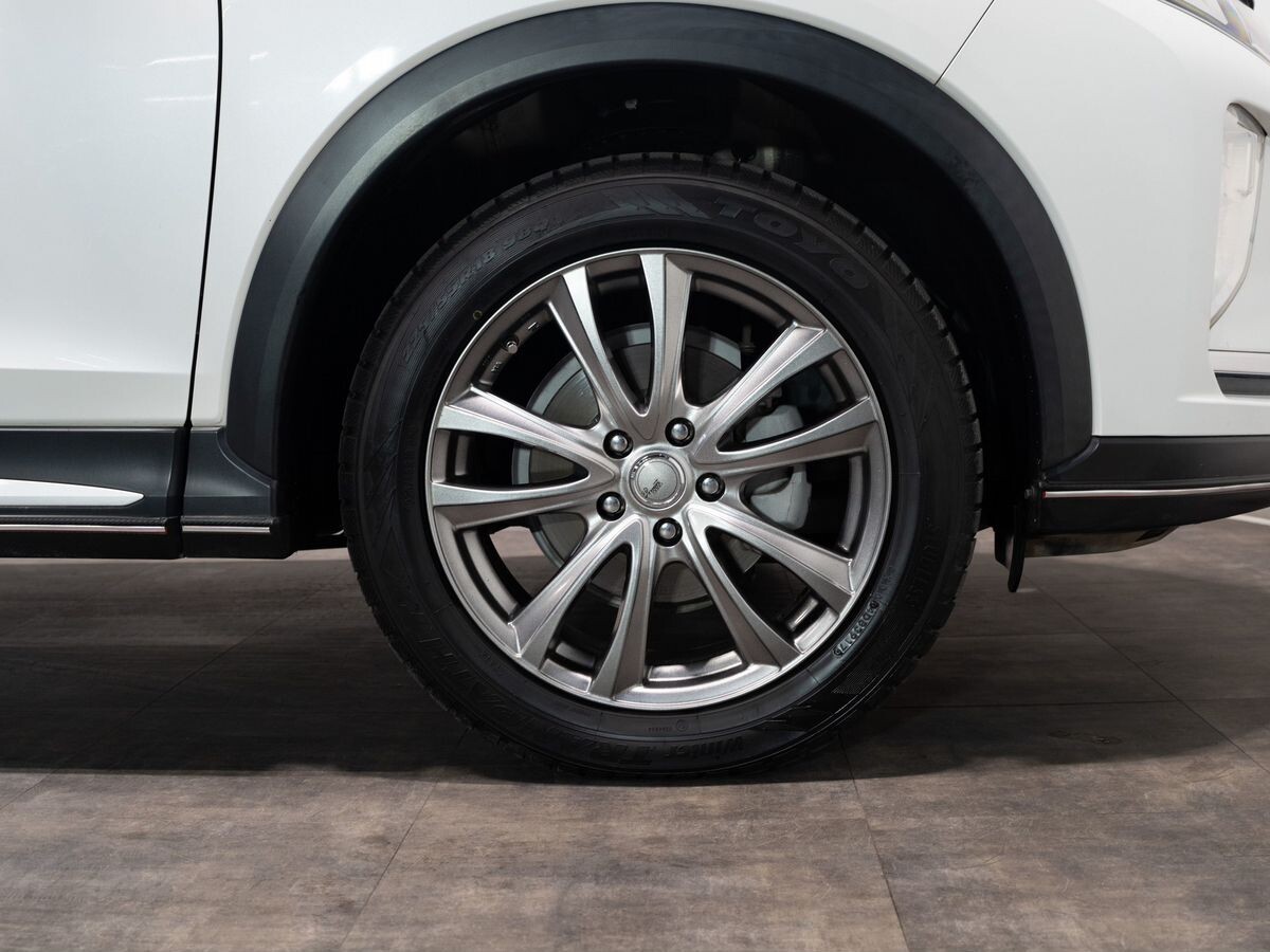 Mitsubishi Eclipse Cross 2018 - фото автомобиля