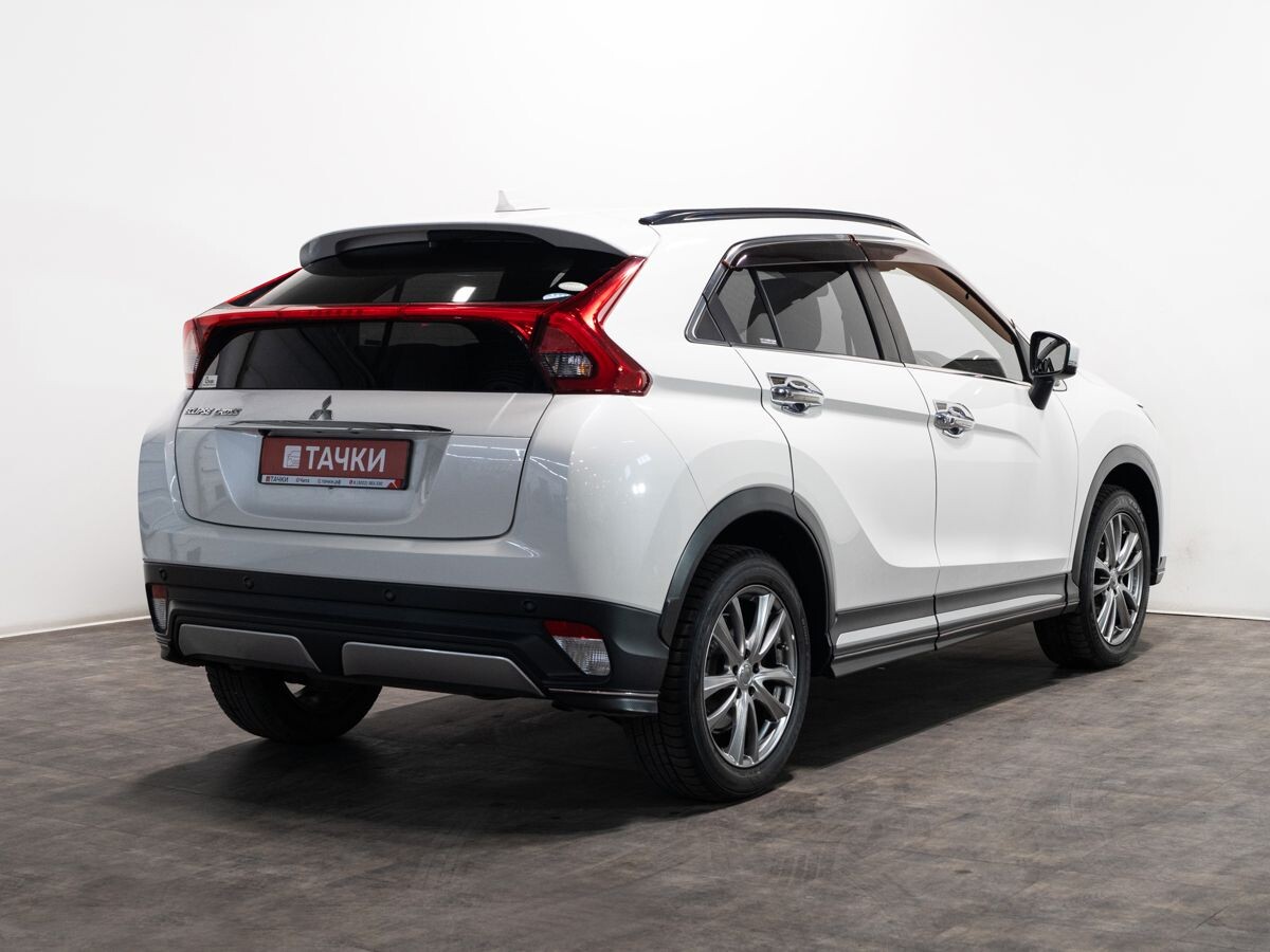 Mitsubishi Eclipse Cross 2018 - фото автомобиля