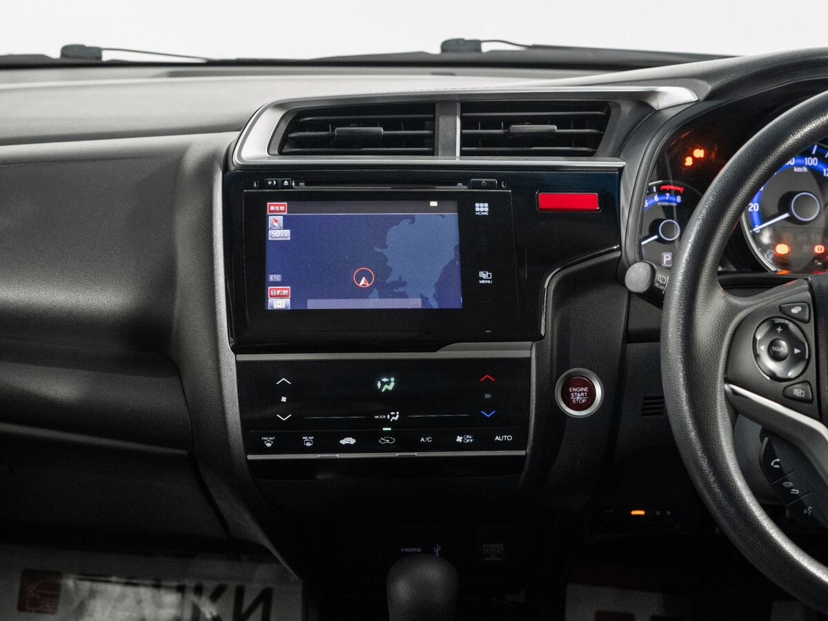 Honda Fit 2013 - фото автомобиля