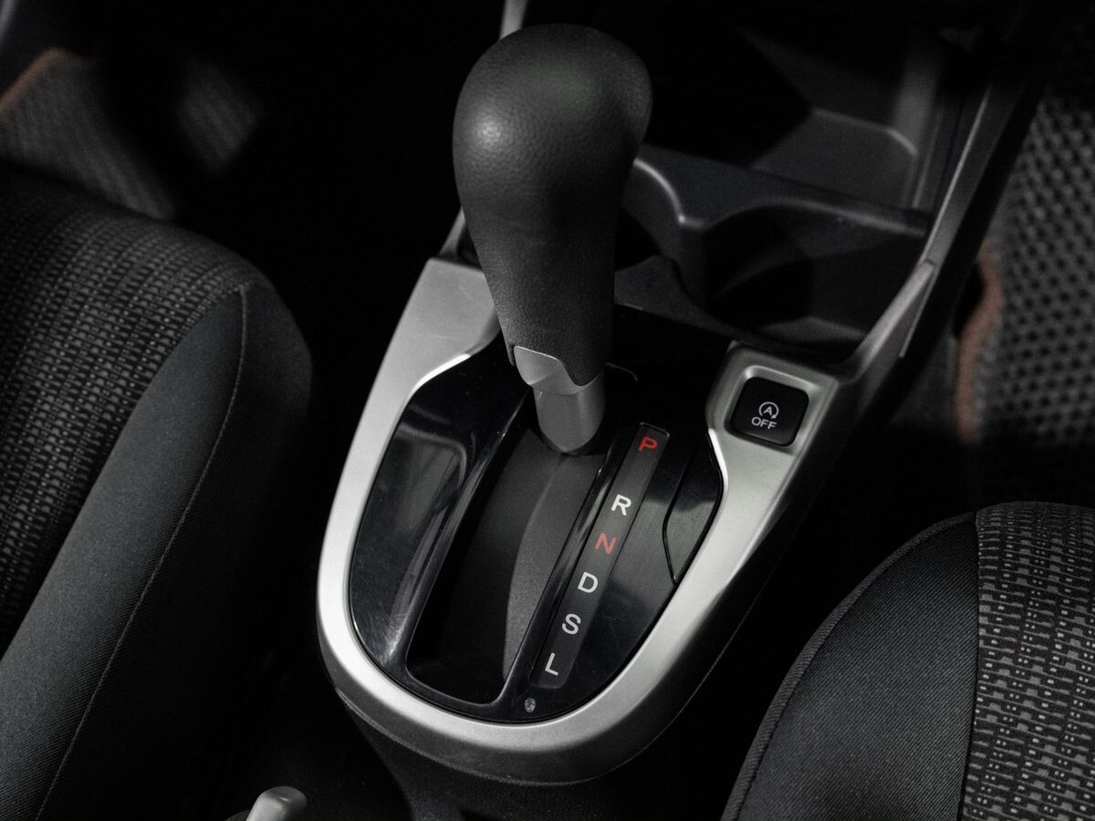 Honda Fit 2013 - фото автомобиля