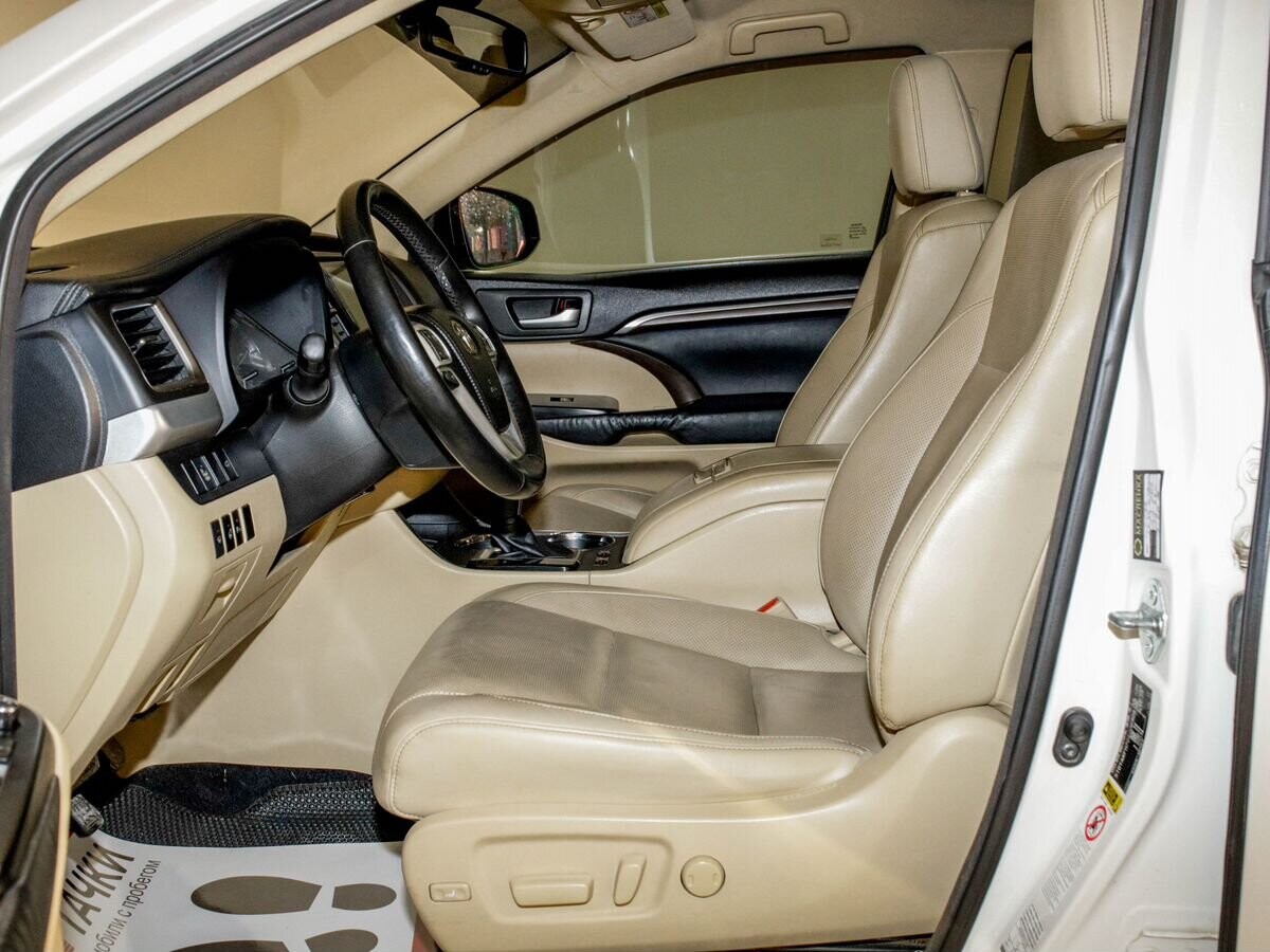 Toyota Highlander 2014 - фото автомобиля