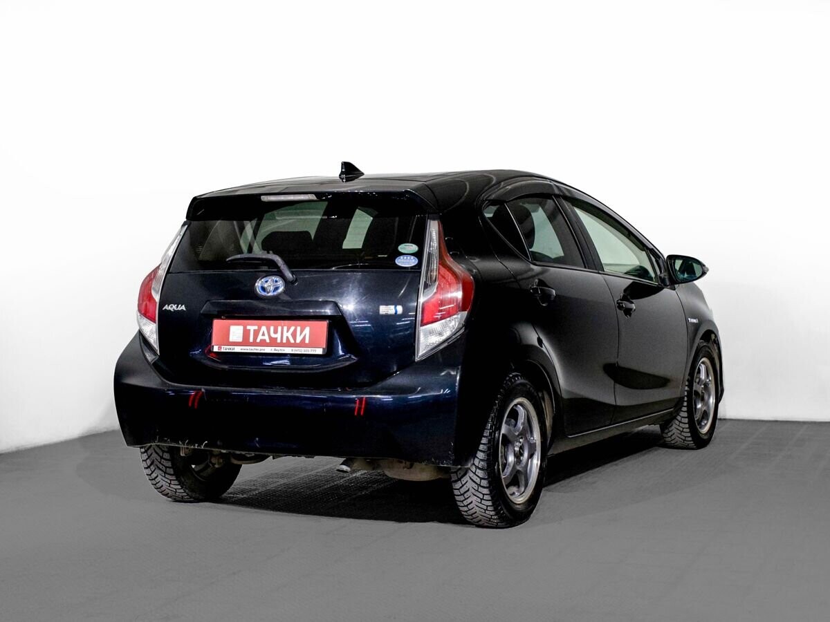 Toyota Aqua 2015 - фото автомобиля