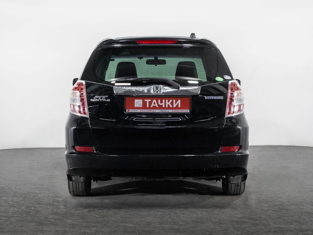 Honda Fit Shuttle 2013 - фото автомобиля