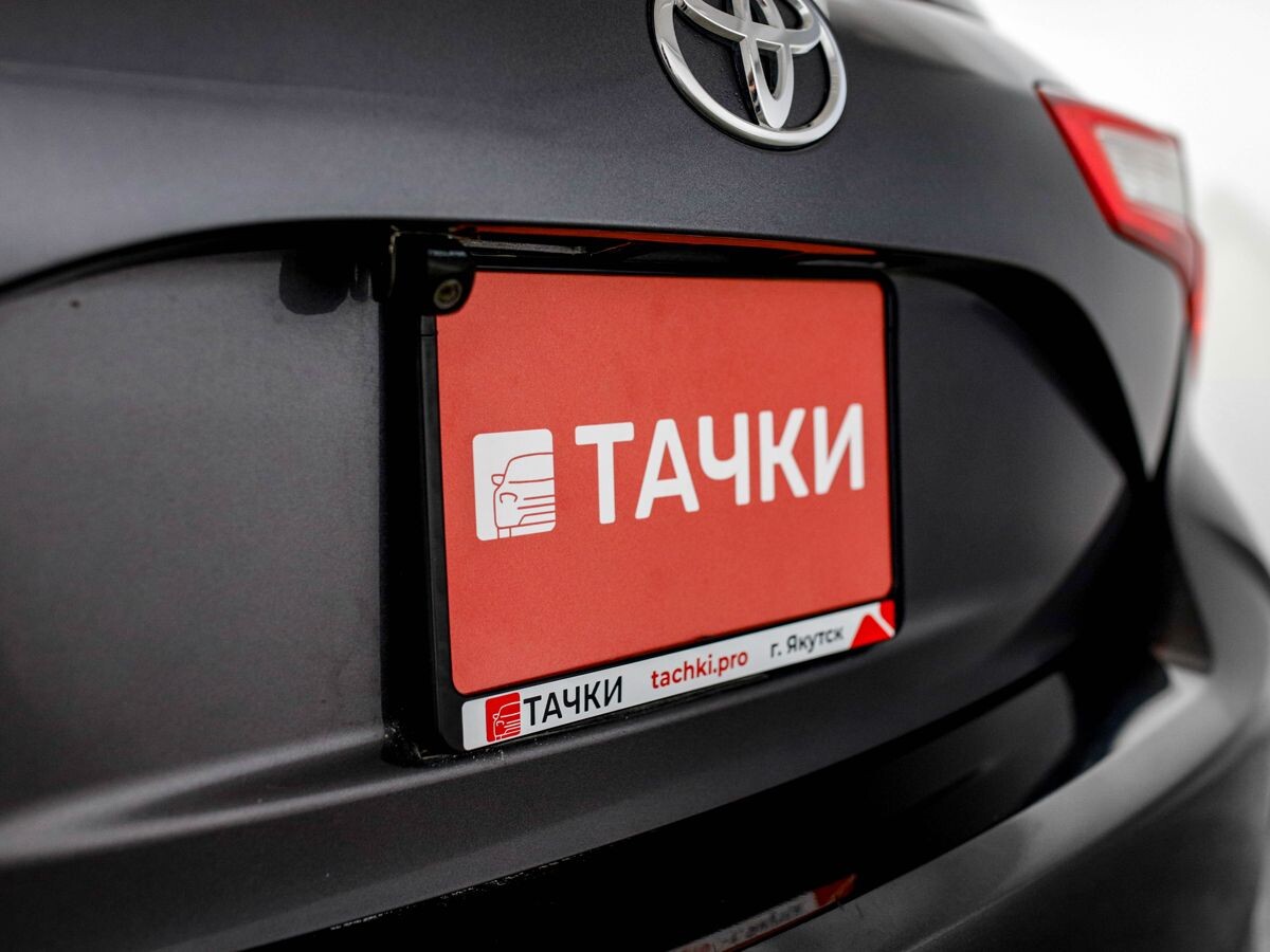 Toyota Vitz 2019 - фото автомобиля