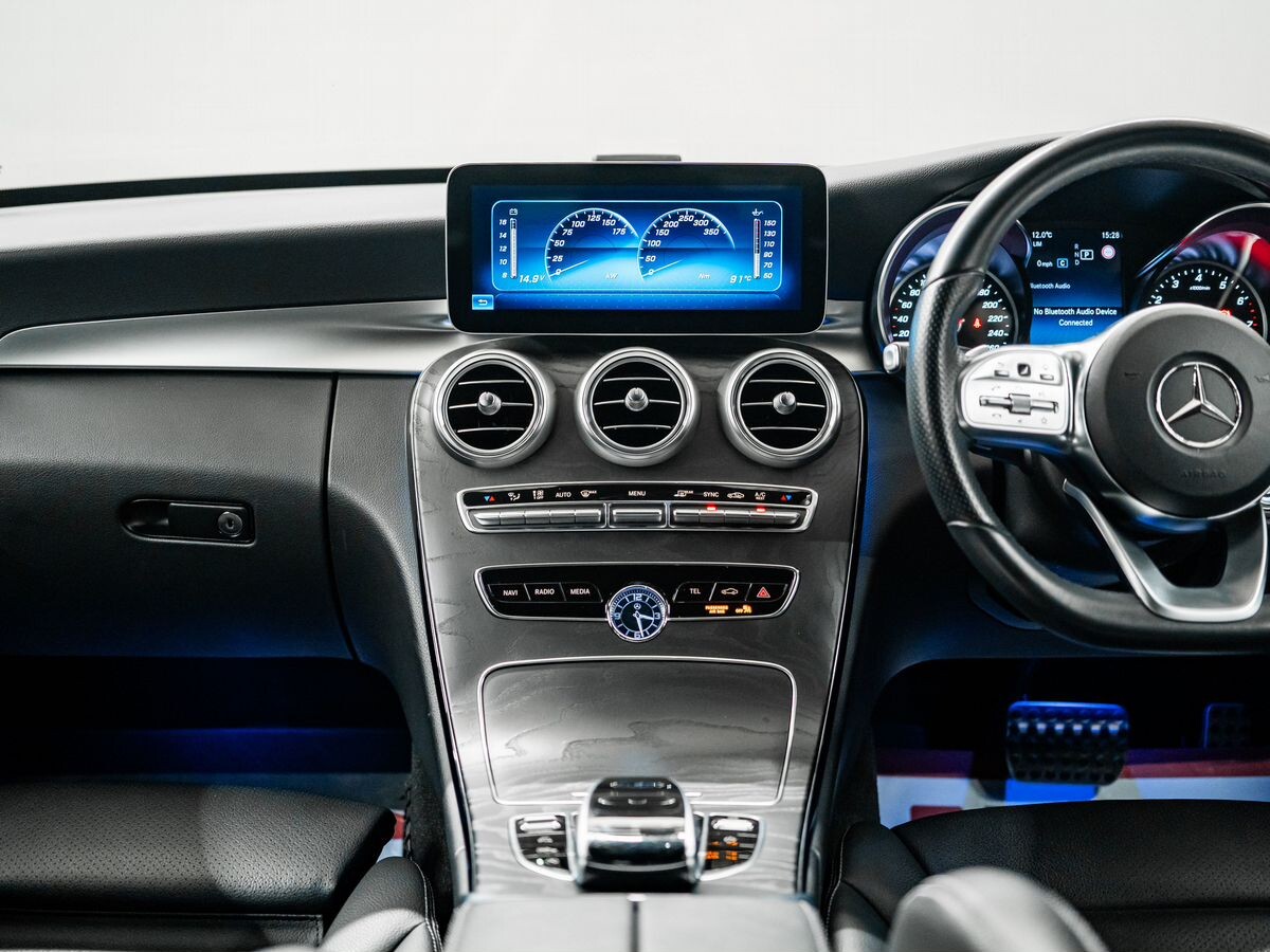 Mercedes-Benz C-Class 2018 - фото автомобиля