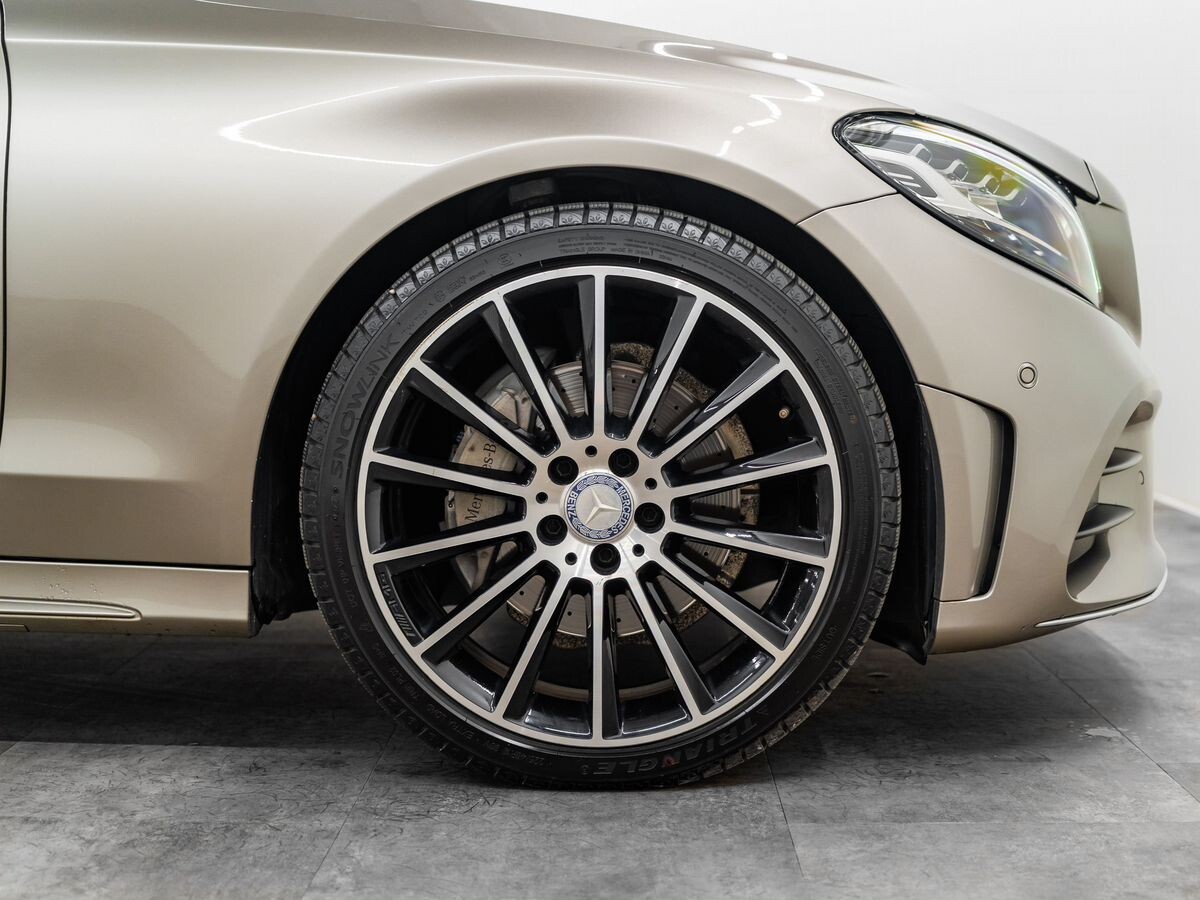 Mercedes-Benz C-Class 2018 - фото автомобиля