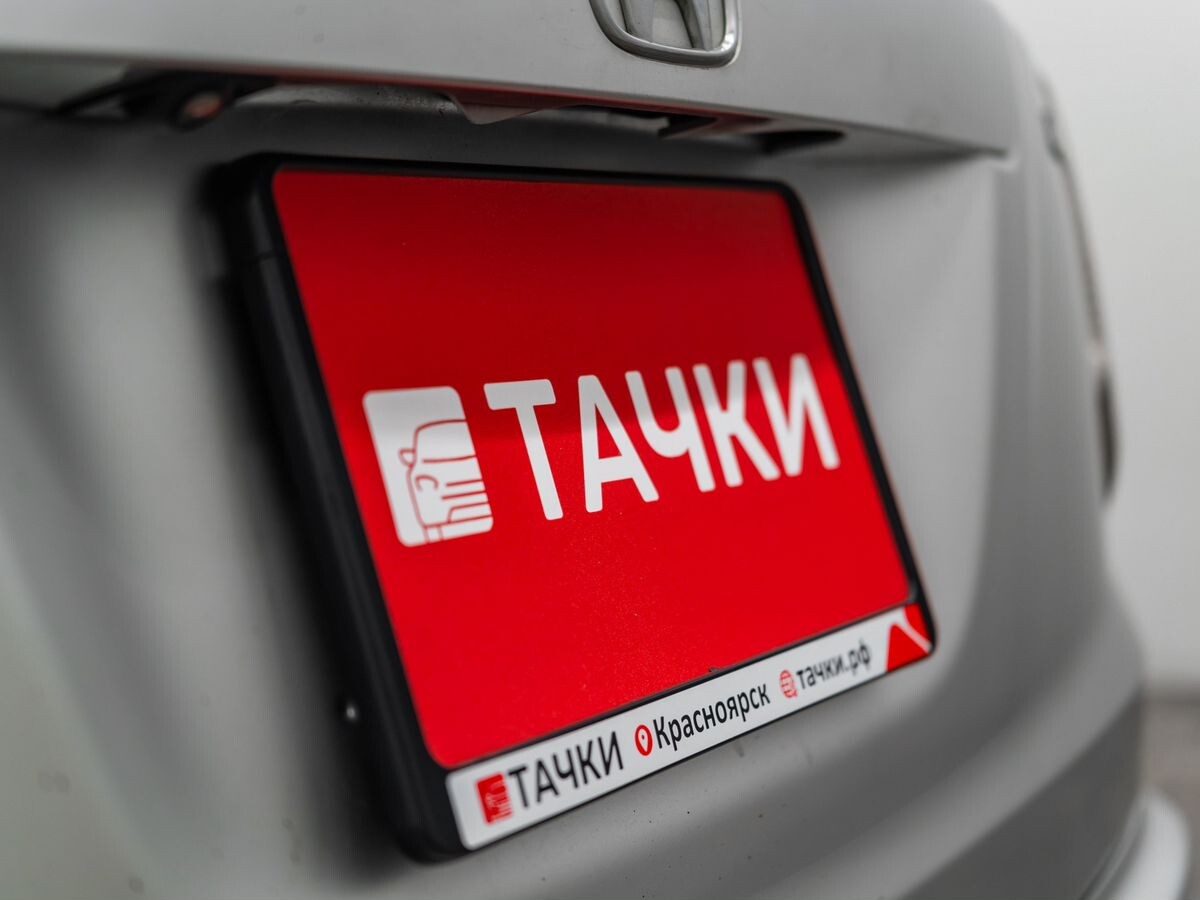Honda Stream 2010 - фото автомобиля