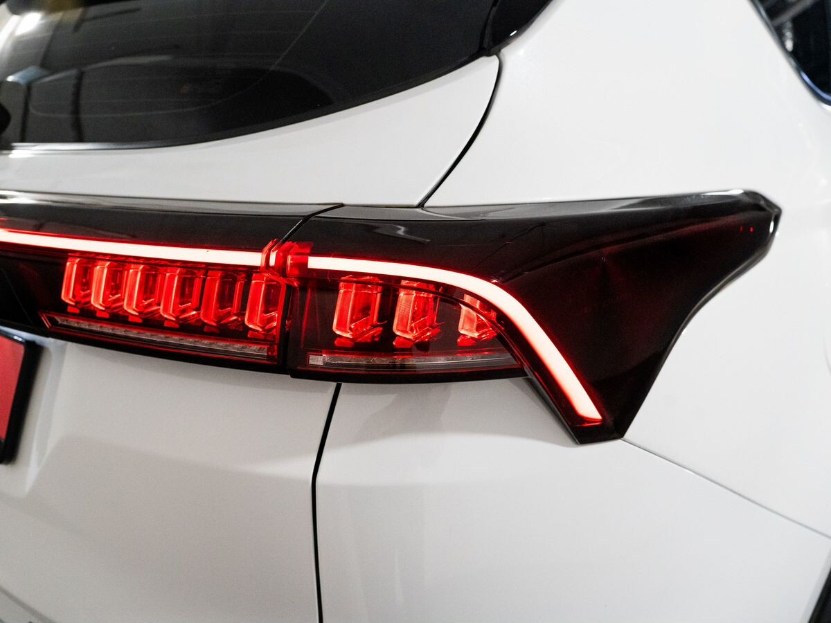 Jetour X70 Plus 2022 - фото автомобиля
