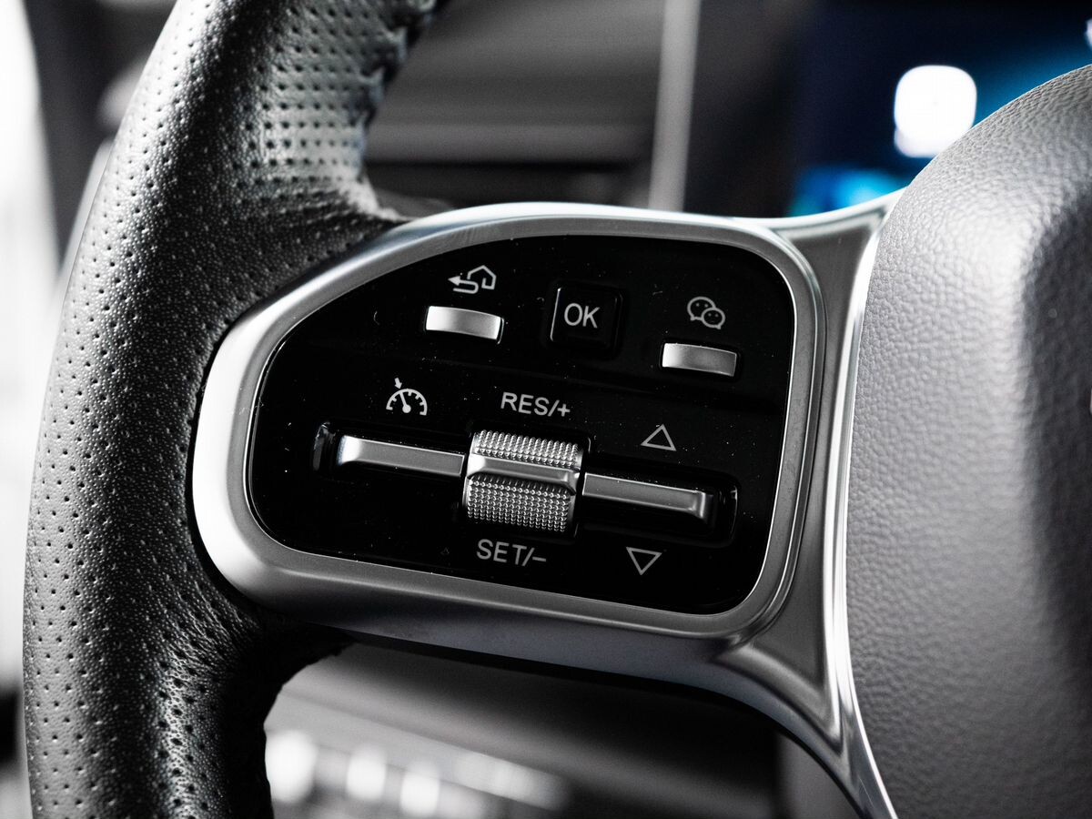 Jetour X70 Plus 2022 - фото автомобиля