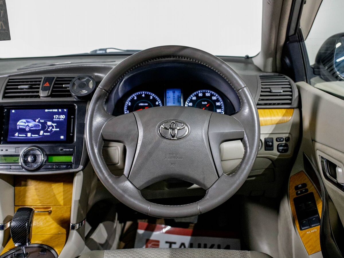 Toyota Premio 2008 - фото автомобиля