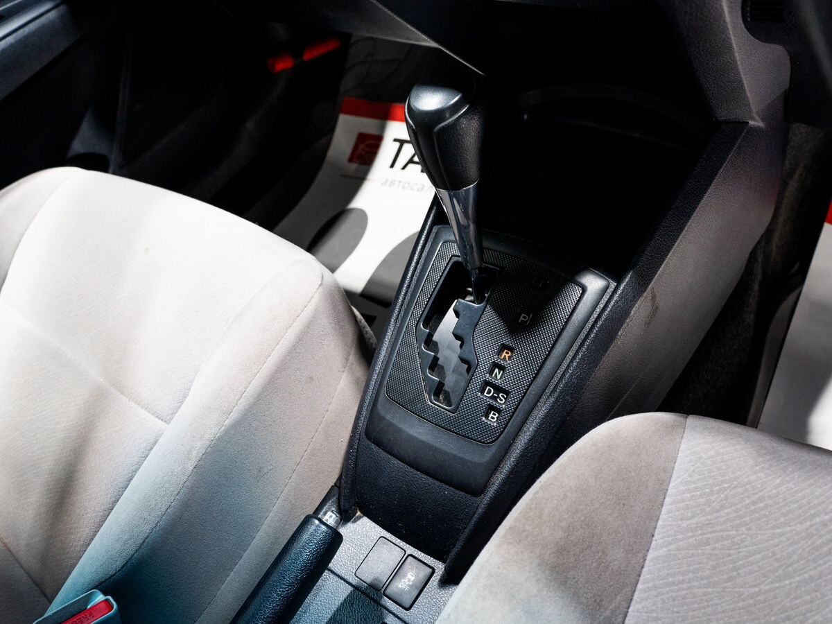 Toyota Corolla Axio 2013 - фото автомобиля