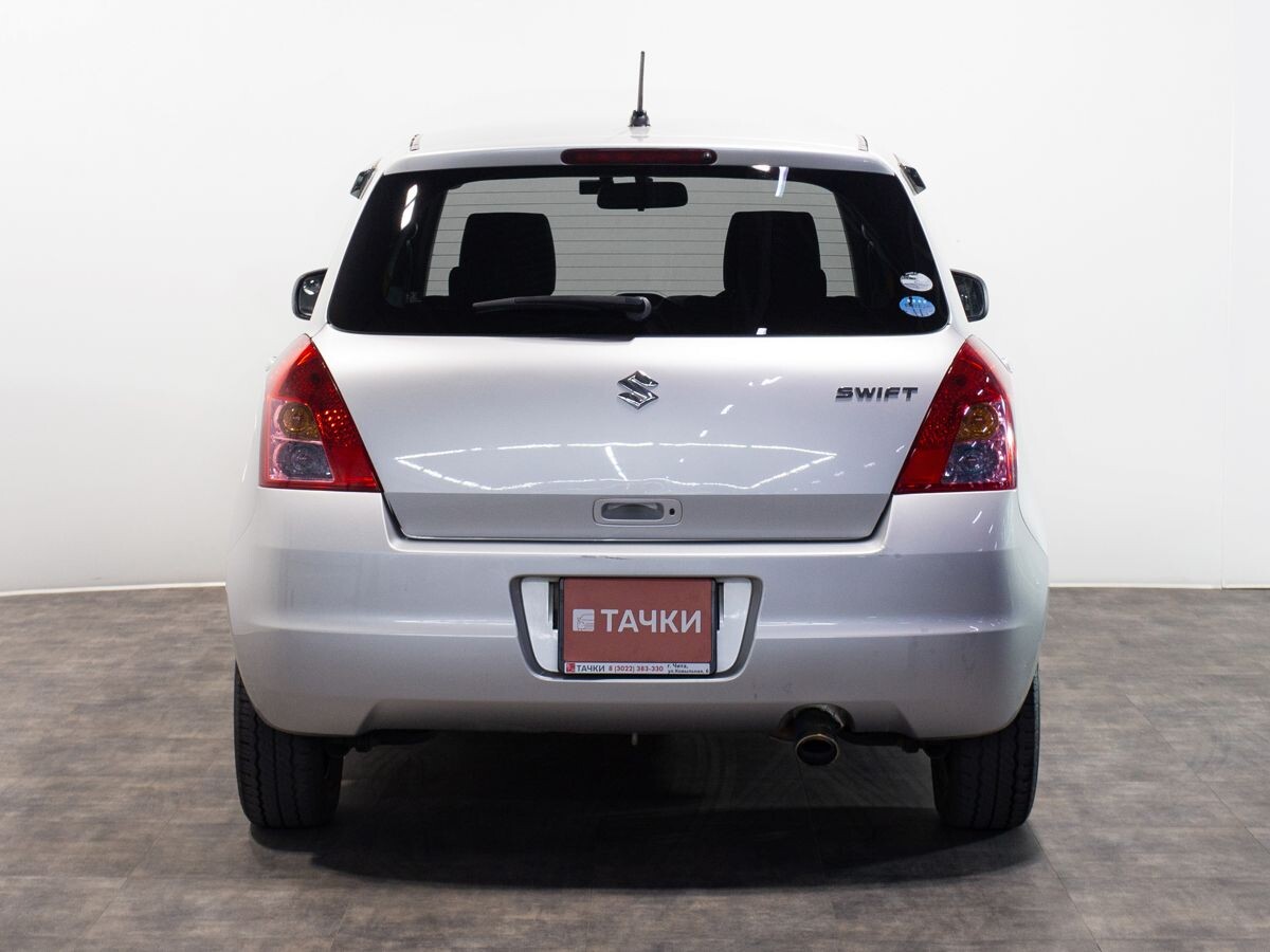 Suzuki Swift 2009 - фото автомобиля