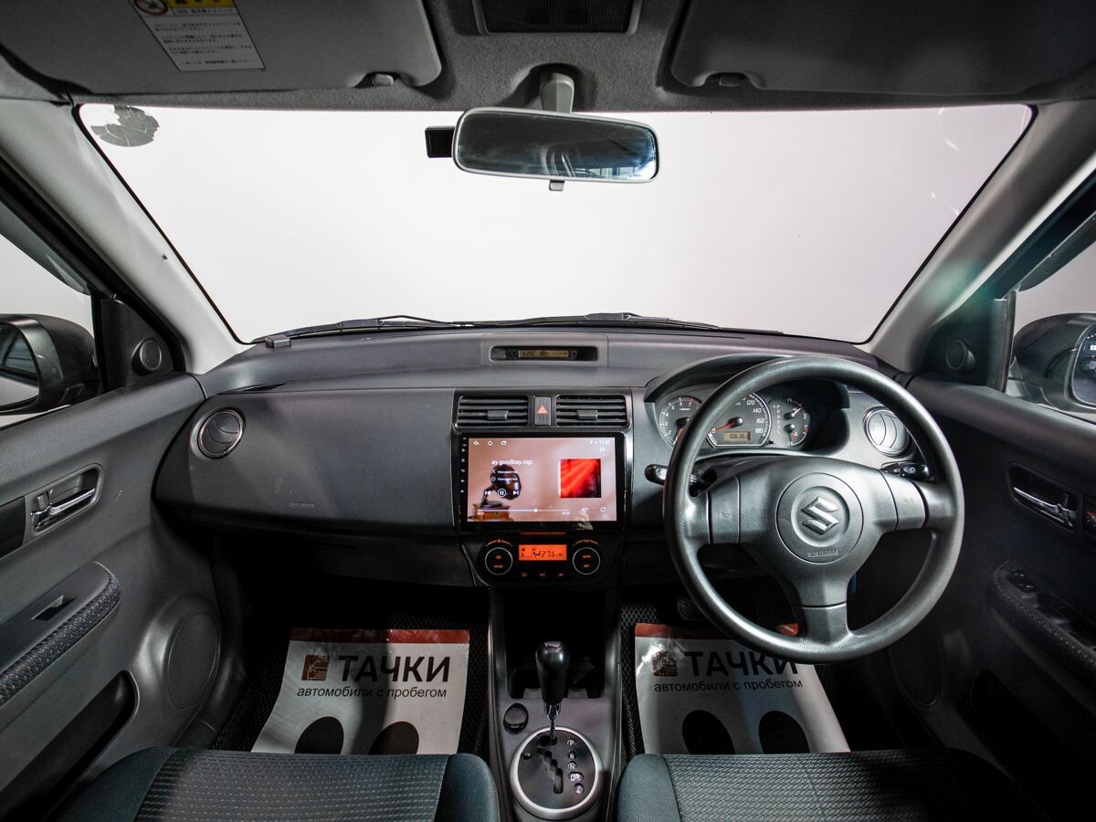 Suzuki Swift 2009 - фото автомобиля
