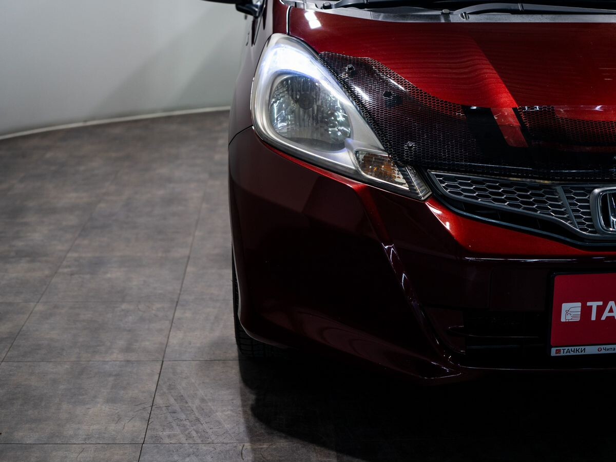 Honda Fit 2012 - фото автомобиля