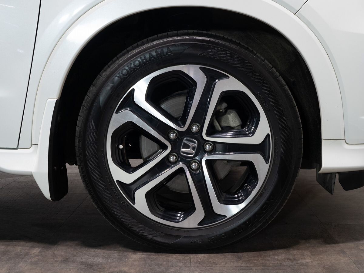 Honda Vezel 2015 - фото автомобиля