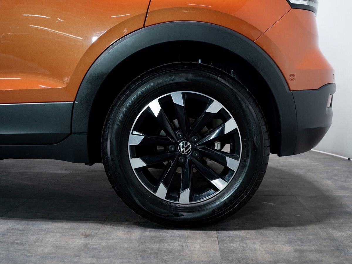 Volkswagen T-Cross 2020 - фото автомобиля