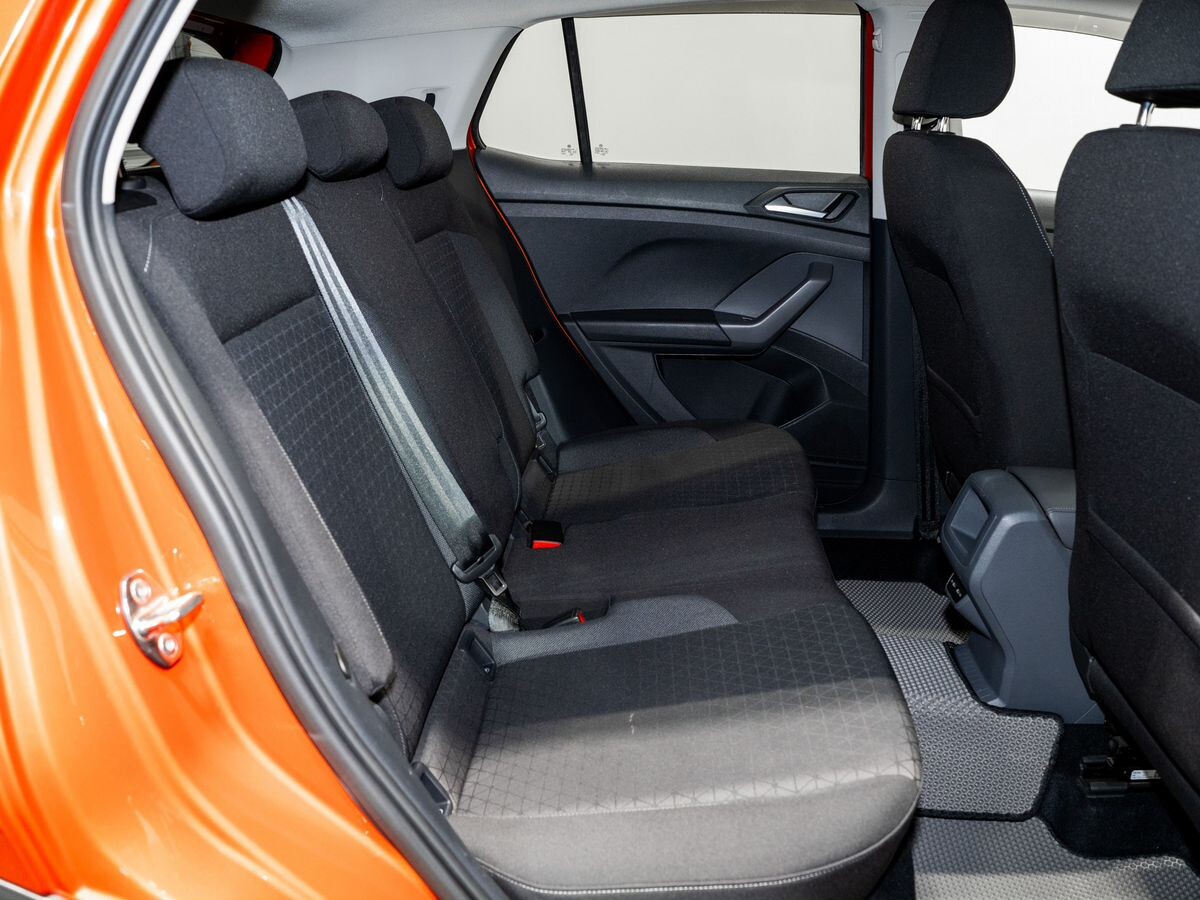 Volkswagen T-Cross 2020 - фото автомобиля