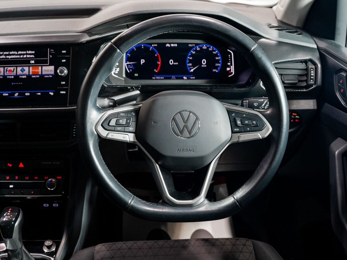 Volkswagen T-Cross 2020 - фото автомобиля