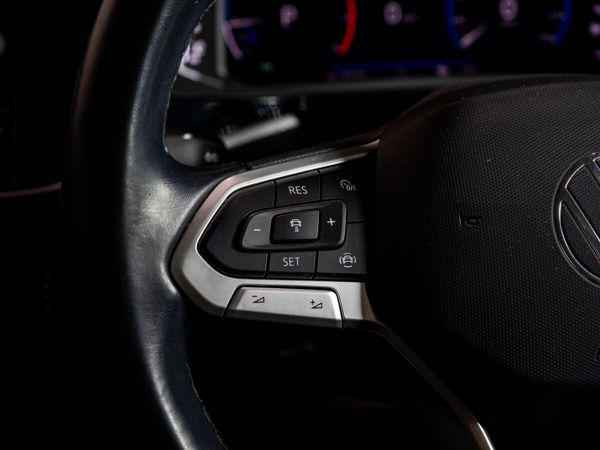 Volkswagen T-Cross 2020 - фото автомобиля