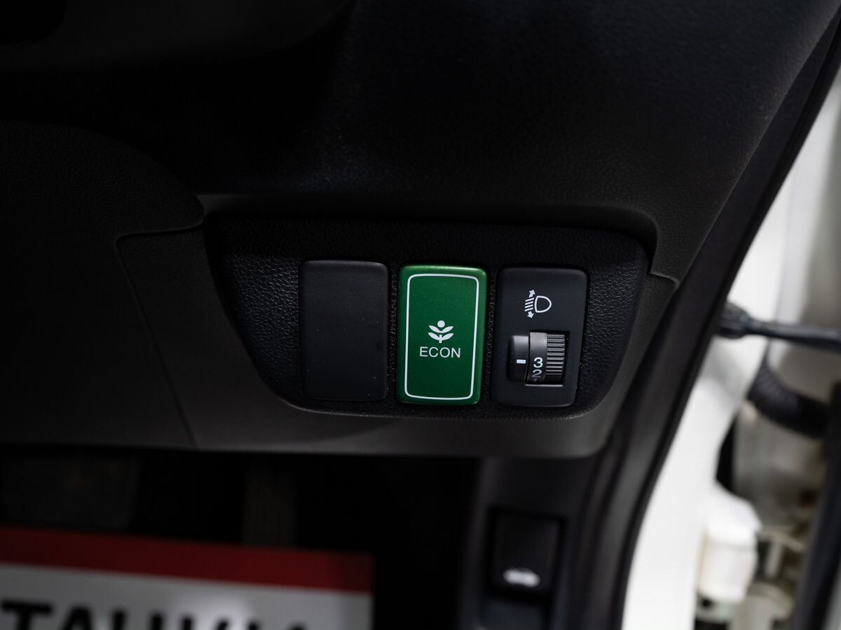Honda Fit 2012 - фото автомобиля