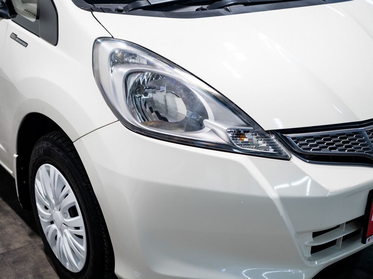 Honda Fit 2012 - фото автомобиля