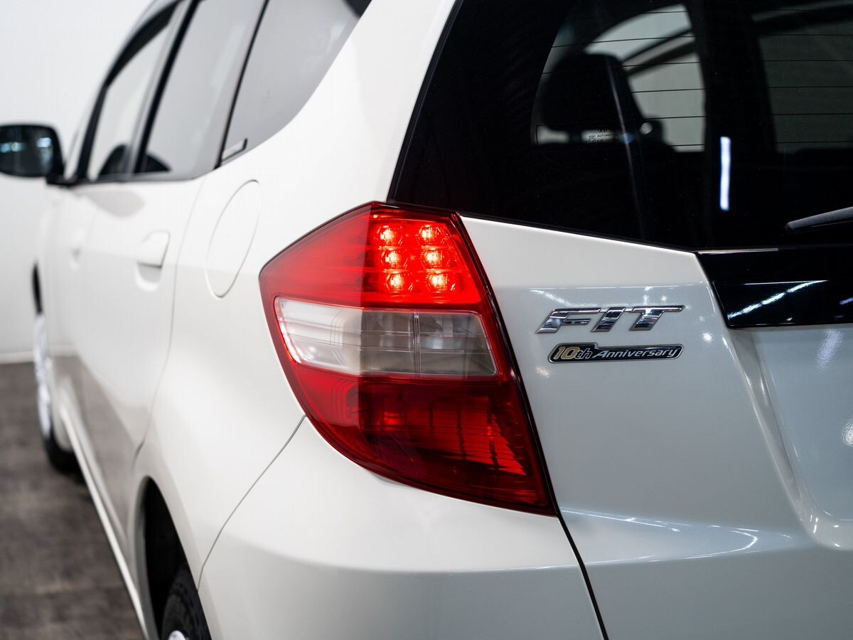 Honda Fit 2012 - фото автомобиля