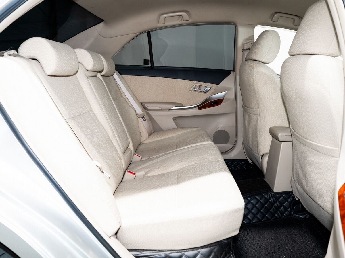 Toyota Allion 2013 - фото автомобиля