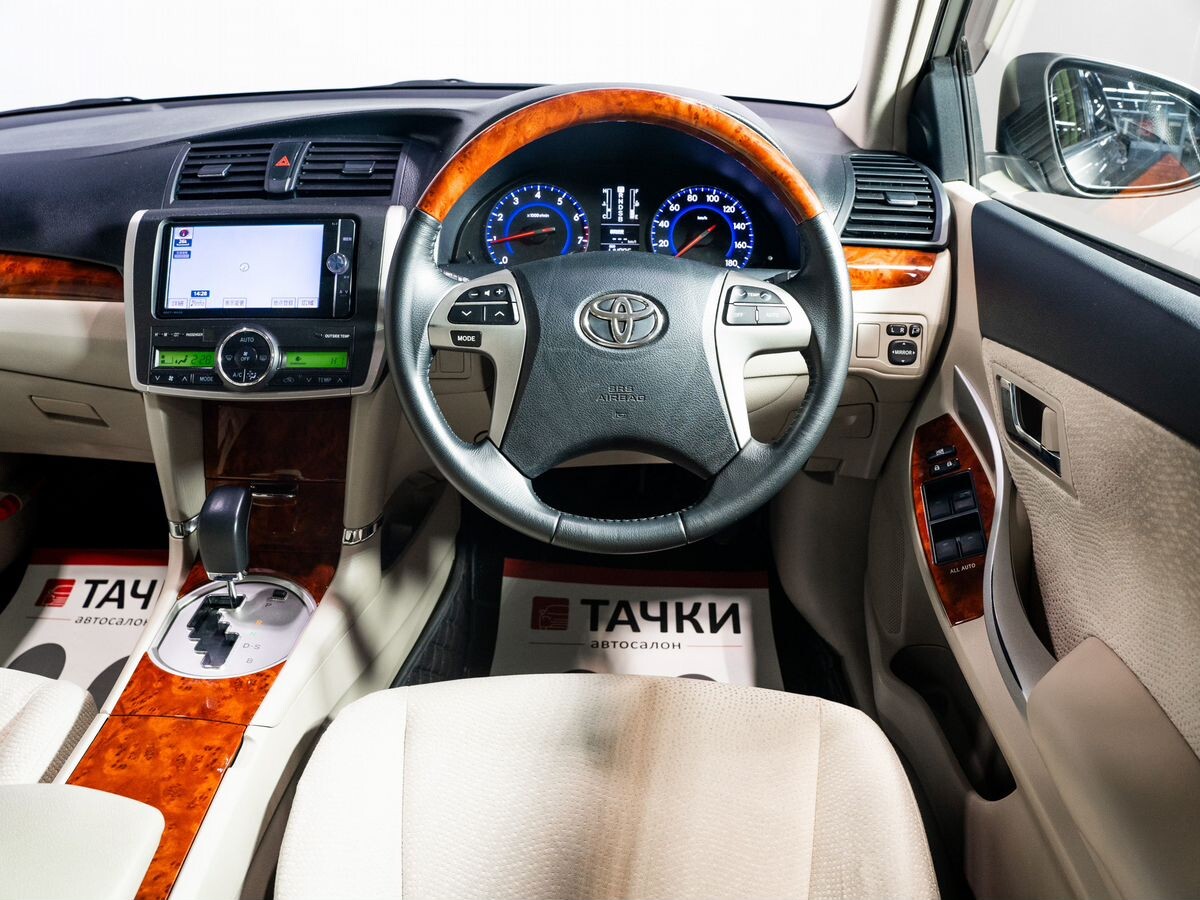 Toyota Allion 2013 - фото автомобиля
