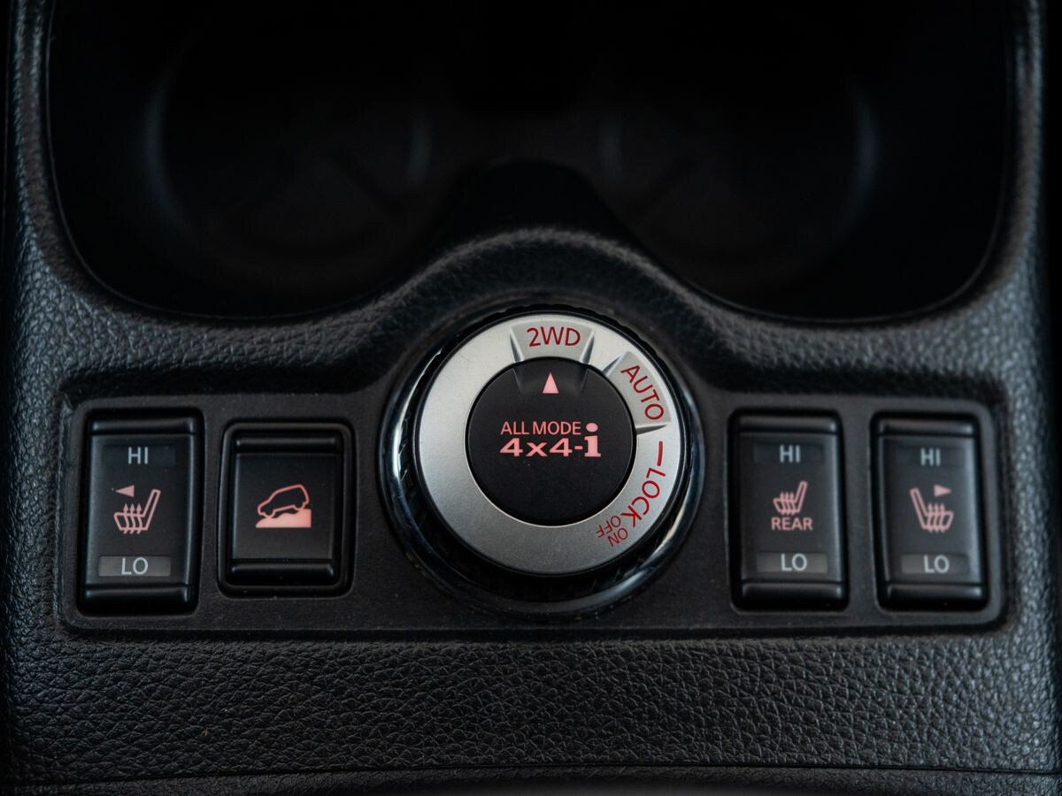 Nissan X-Trail 2019 - фото автомобиля