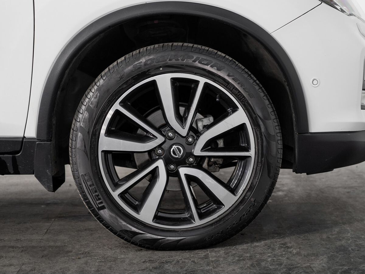 Nissan X-Trail 2019 - фото автомобиля