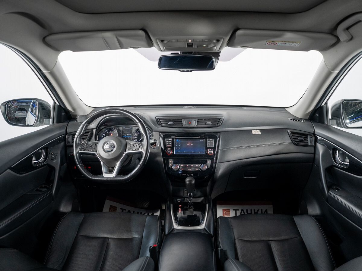 Nissan X-Trail 2019 - фото автомобиля