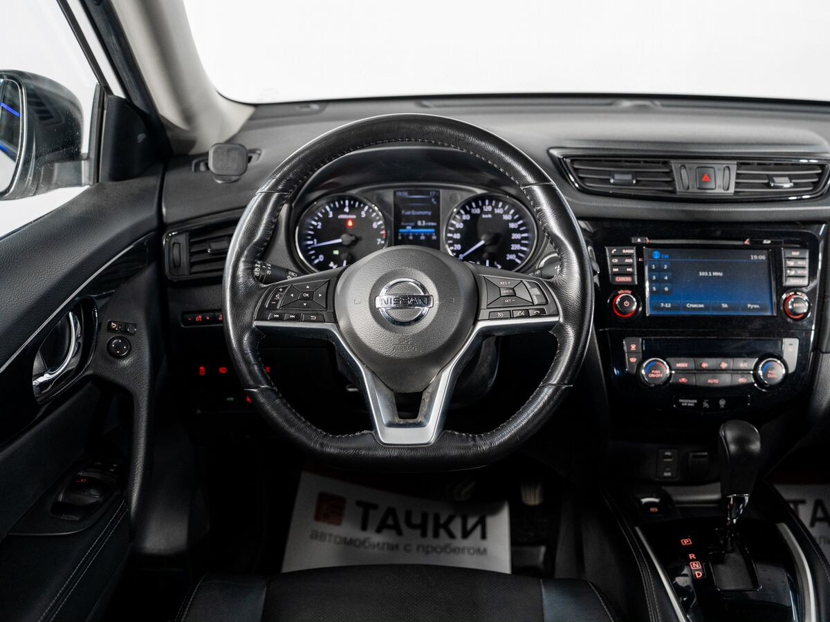 Nissan X-Trail 2019 - фото автомобиля