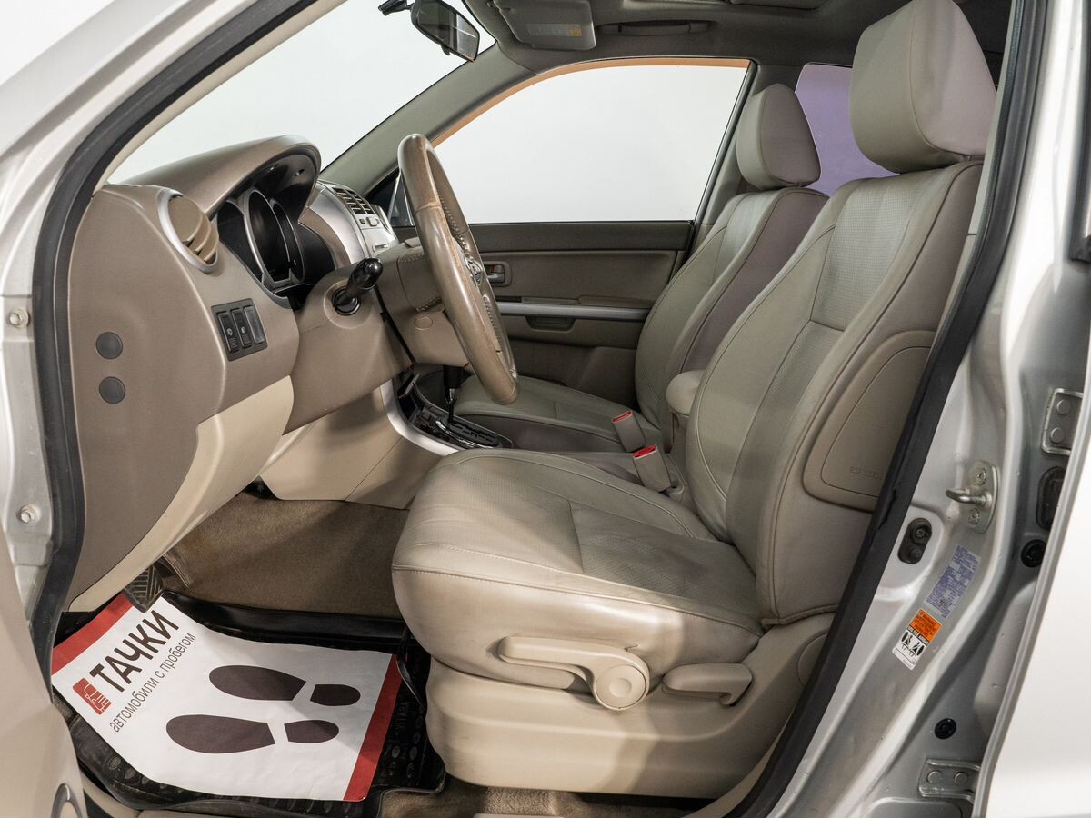 Suzuki Grand Vitara 2008 - фото автомобиля