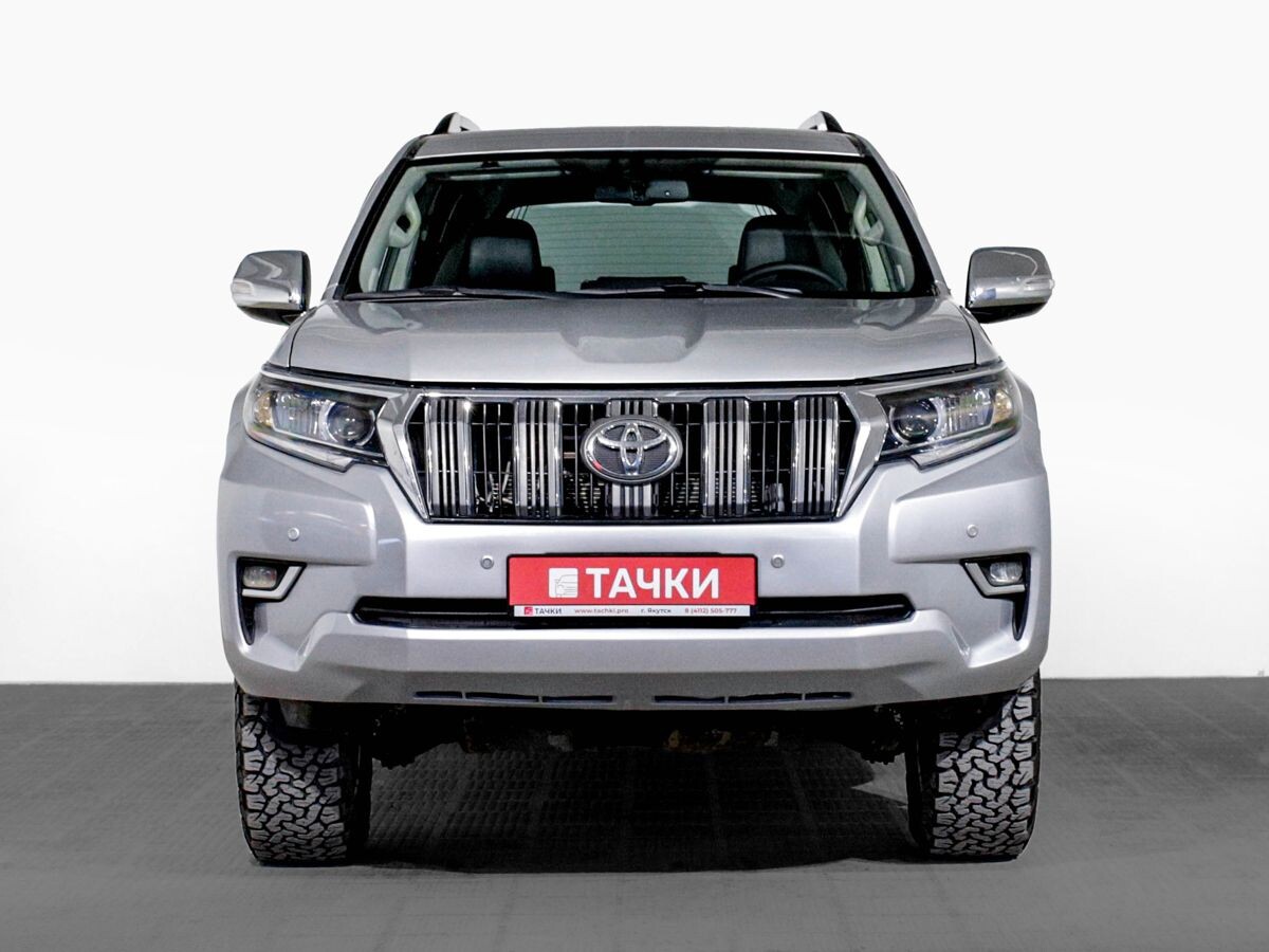 Toyota Land Cruiser Prado 2013 - фото автомобиля