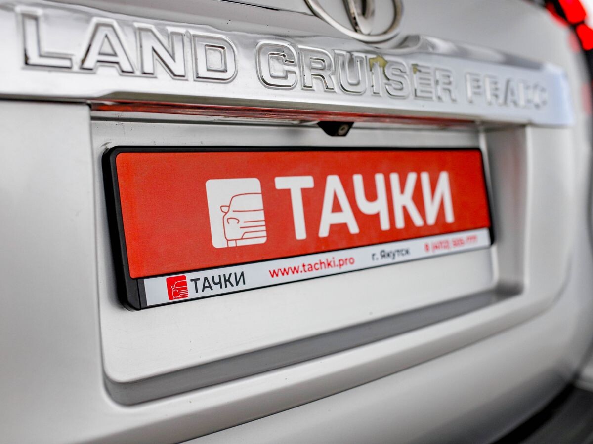 Toyota Land Cruiser Prado 2013 - фото автомобиля