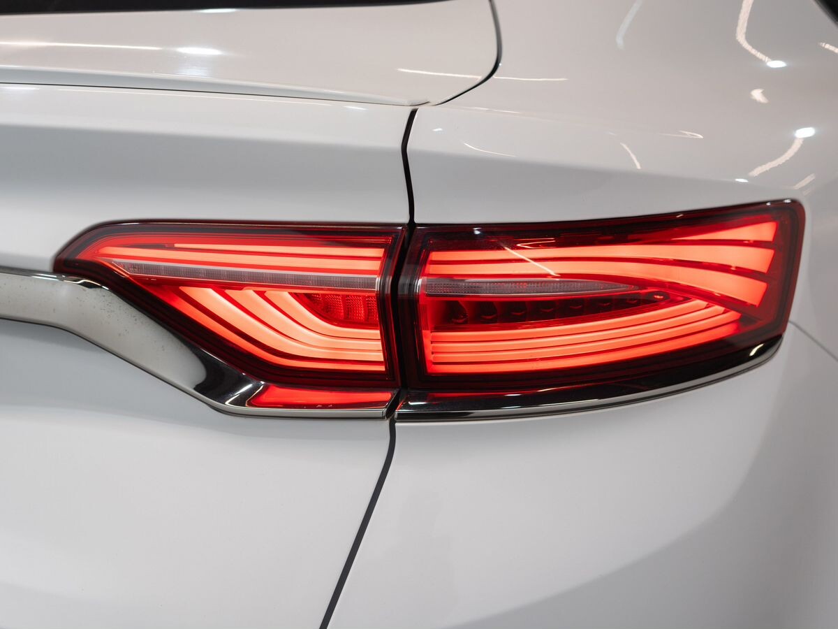 Geely Tugella 2019 - фото автомобиля