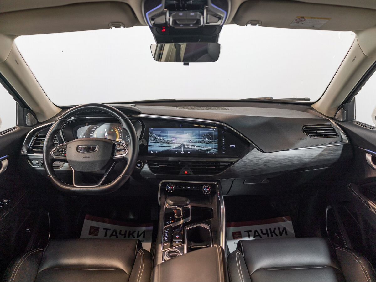 Geely Tugella 2019 - фото автомобиля
