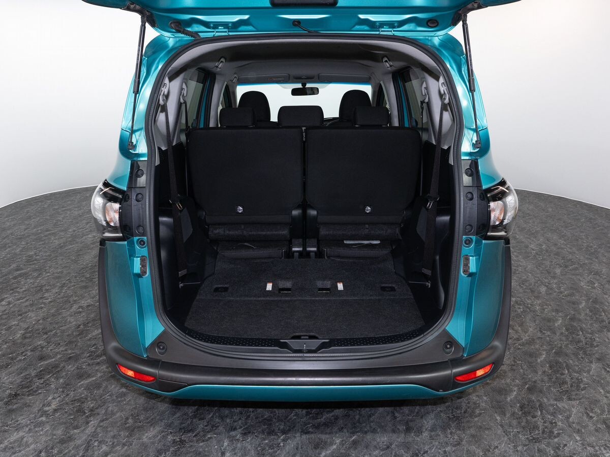 Toyota Sienta 2020 - фото автомобиля