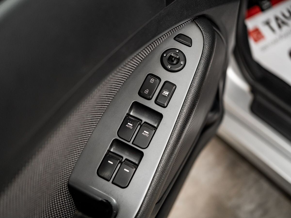 Kia Optima 2012 - фото автомобиля
