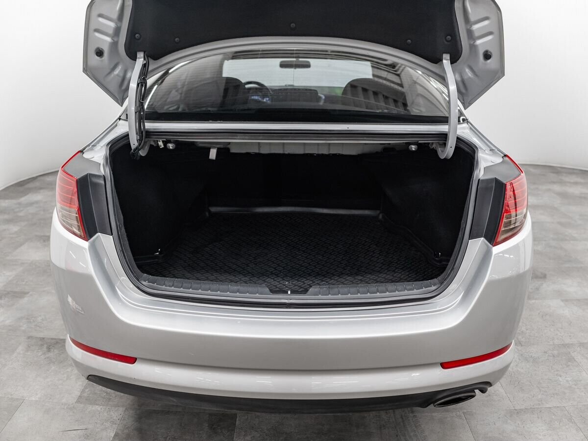 Kia Optima 2012 - фото автомобиля