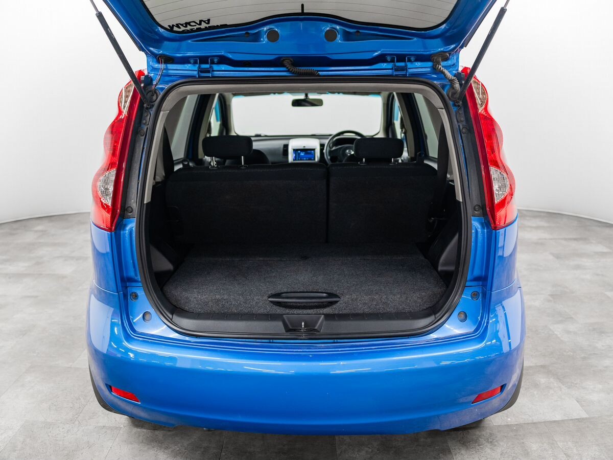 Nissan Note 2008 - фото автомобиля