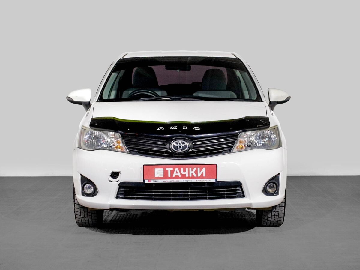 Toyota Corolla Axio 2012 - фото автомобиля
