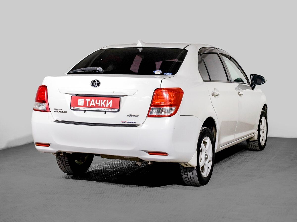 Toyota Corolla Axio 2012 - фото автомобиля