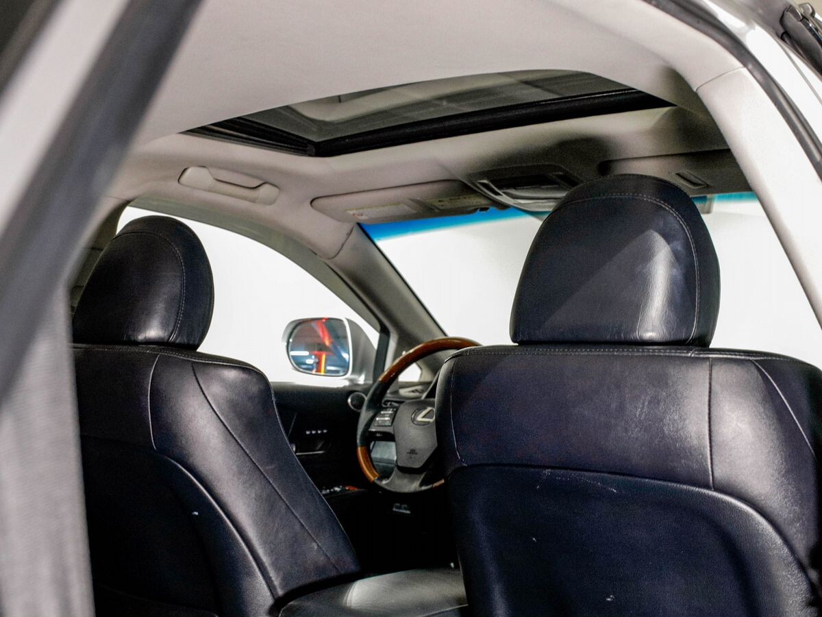 Lexus RX350 2010 - фото автомобиля