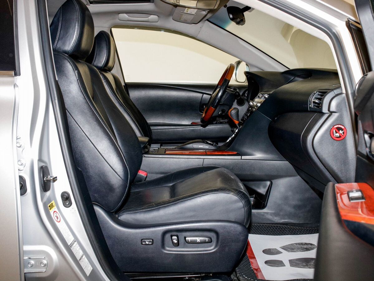 Lexus RX350 2010 - фото автомобиля