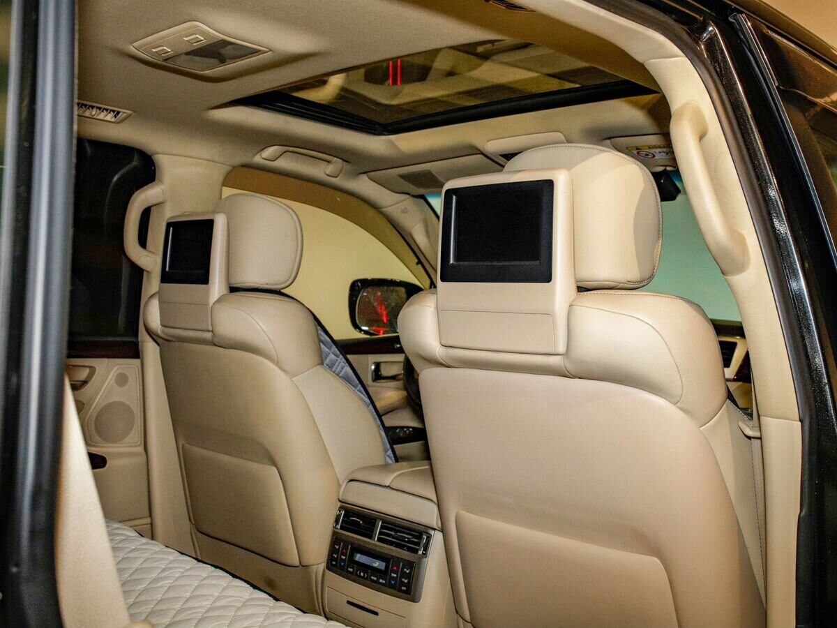 Lexus LX570 2013 - фото автомобиля