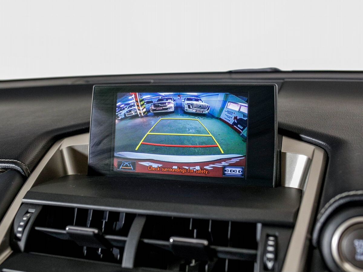 Lexus NX200t 2015 - фото автомобиля