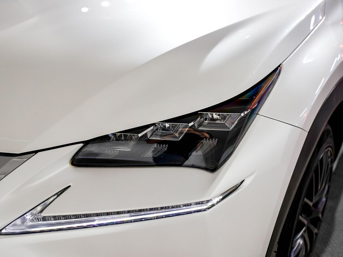 Lexus NX200t 2015 - фото автомобиля