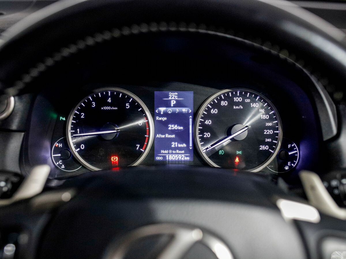 Lexus NX200t 2015 - фото автомобиля