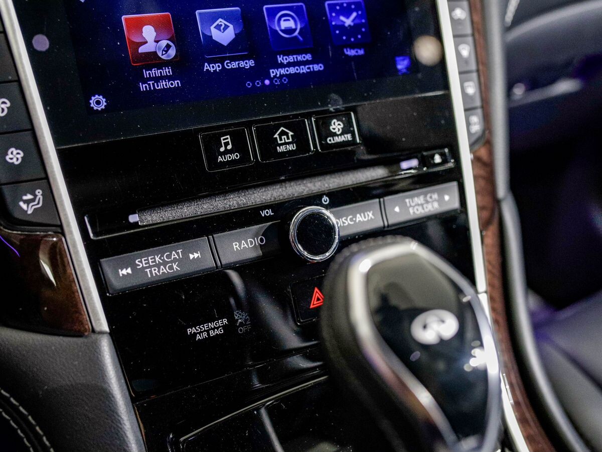Infiniti Q50 2018 - фото автомобиля